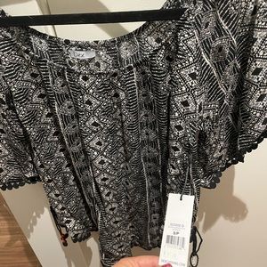 Dex small off the shoulder top